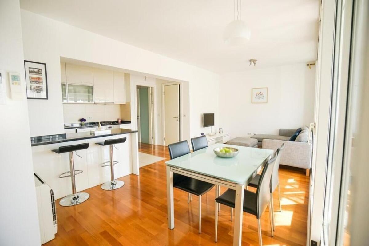 Apartment Zara White Luaran gambar